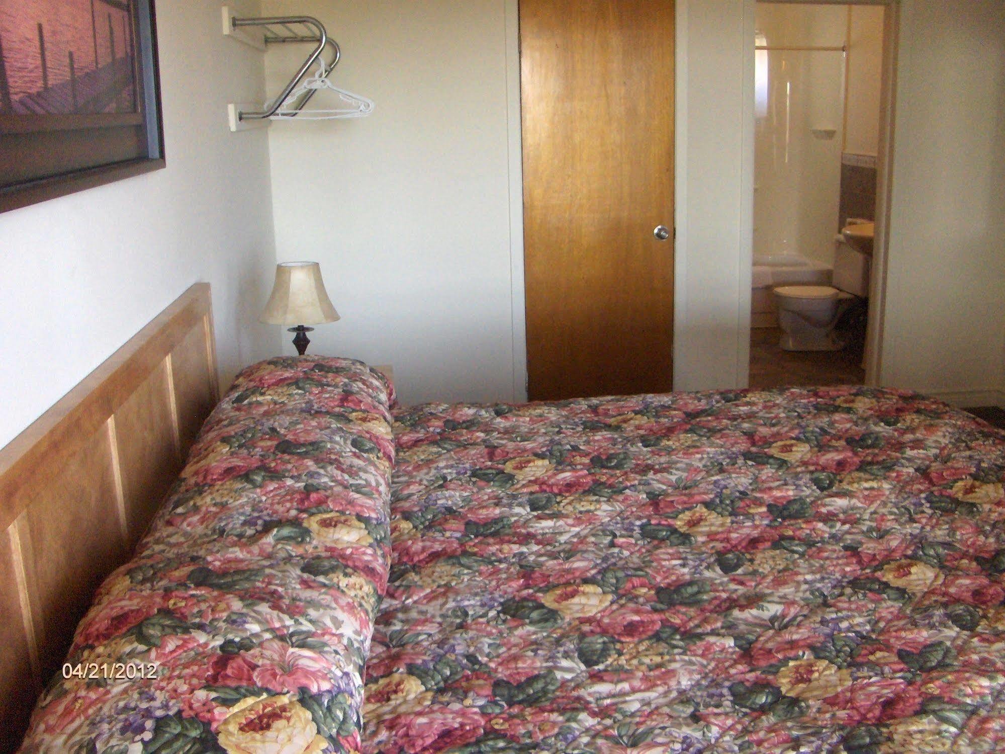 Anchor Motel And Suites Bedeque ภายนอก รูปภาพ